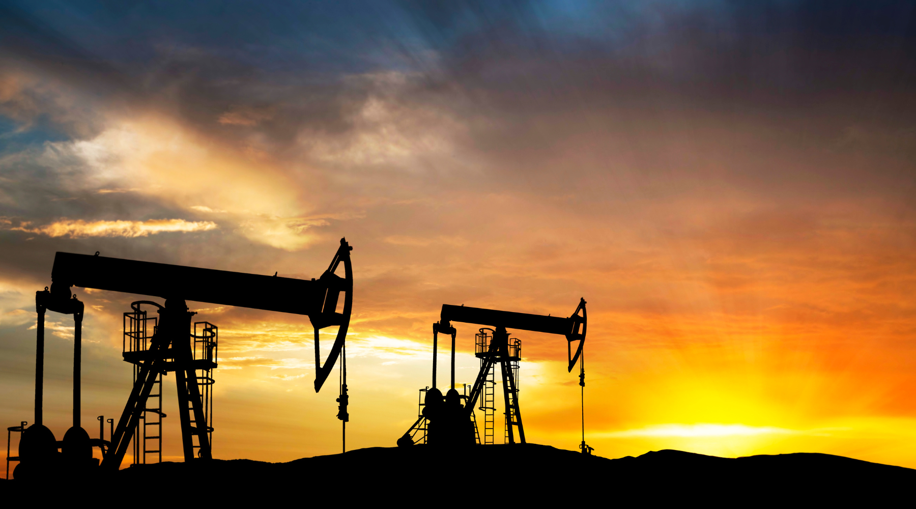 Activated Carbon in the Oil and Gas Industry: Applications in Refining Processes